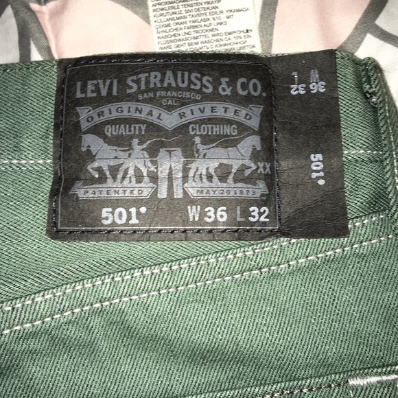 forest green levis